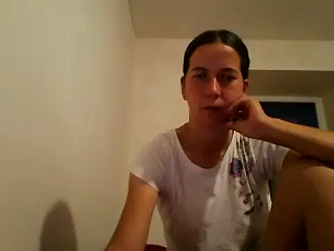 Snapshot of DanicaFey chatting on 07.13.26 DanicaFey online show from 07.13.26