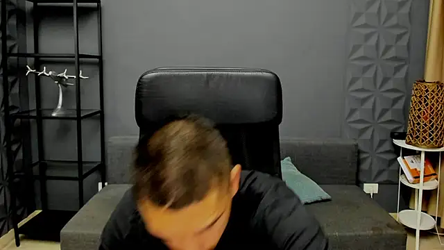 TroyWadee online show from 07.02.26