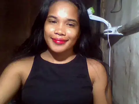 Snapshot of BigAssPinay19 chatting on 07.27.26 BigAssPinay19 online show from 07.27.26