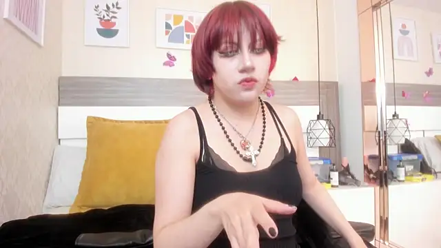 Snapshot of Bj_Olivine chatting on 05.12.26 Bj Olivine online show from 05.12.26