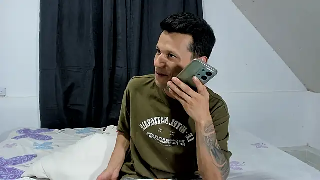 Snapshot of HannaSexMatheuw chatting on 07.15.26 HannaSexMatheuw online show from 07.15.26