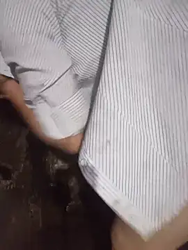 Snapshot of linhbaby01 chatting on 05.24.26 linhbaby01 online show from 05.24.26