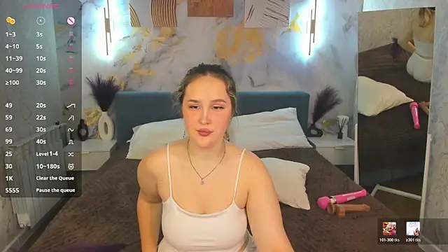 Stacey Dawson online show from 07.28.26