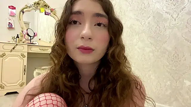 Snapshot of Rosie_Sweety chatting on 07.15.26 Rosie Sweety online show from 07.15.26