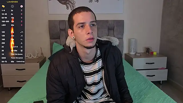 isaacblaze  online show from 06.02.26