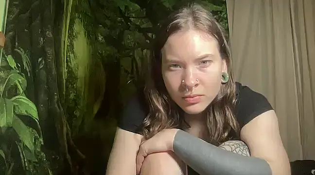 mo0ngoddess online show from 01.11.25
