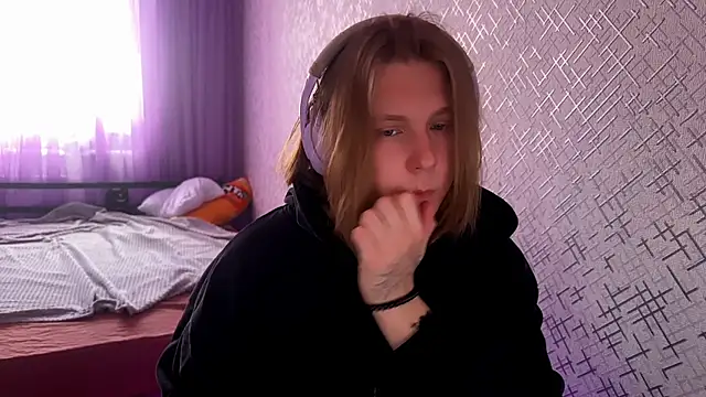 Hirtay online show from 06.03.26