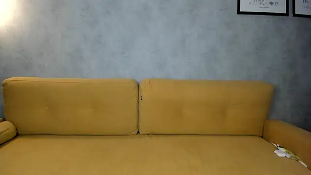 Snapshot of luxxiana chatting on 06.03.26 luxxiana online show from 06.03.26