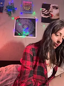 Meow Mia online show from 06.02.26