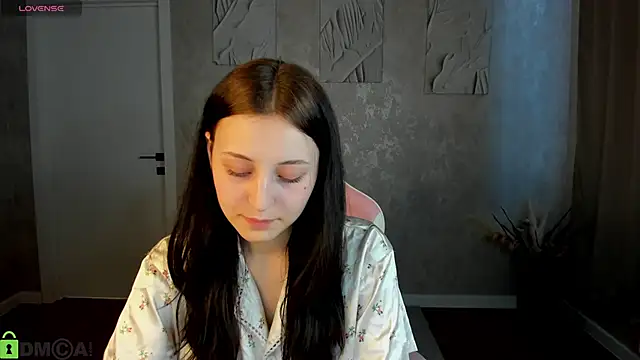 Snapshot of Tracey_Gill chatting on 05.31.26 Tracey Gill online show from 05.31.26
