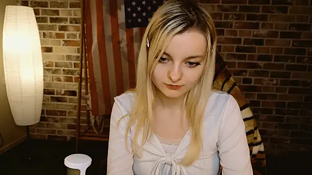 Angela Bunny online show from 06.03.26