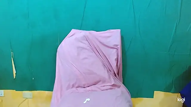 SexySlimTeaXx online show from 07.06.26