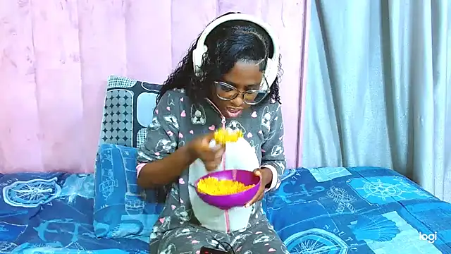 SexySlimTeaXx online show from 07.17.26