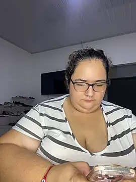 Snapshot of marianacooper1234 chatting on 05.22.26 marianacooper1234 online show from 05.22.26