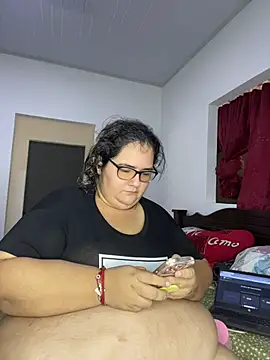 Snapshot of marianacooper1234 chatting on 05.23.26 marianacooper1234 online show from 05.23.26