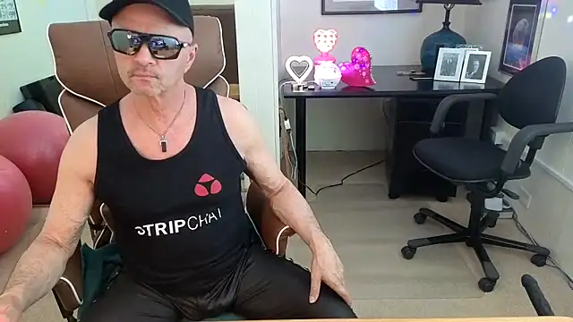 hotdadbod online show from 04.19.26