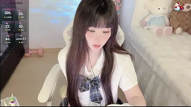 Snapshot of Mititii chatting on 05.17.26 Mititii online show from 05.17.26