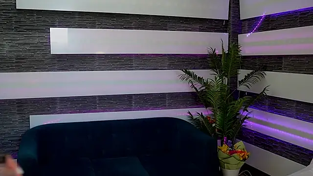 Snapshot of SassyIvana chatting on 06.26.26 SassyIvana online show from 06.26.26
