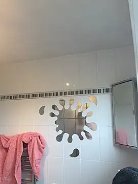 lucyxoxq online show from 07.04.26