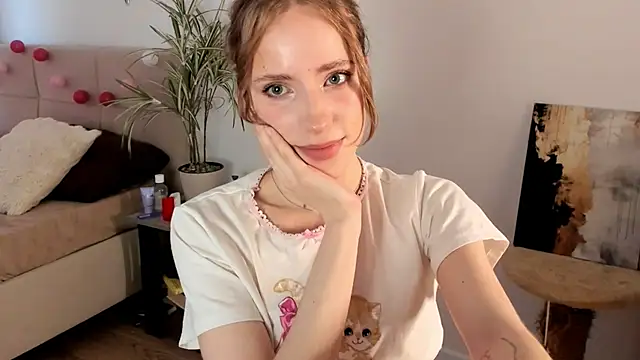 Snapshot of imogensy chatting on 05.24.26 imogensy online show from 05.24.26