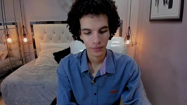 Snapshot of felix_haze chatting on 05.22.26 felix haze online show from 05.22.26