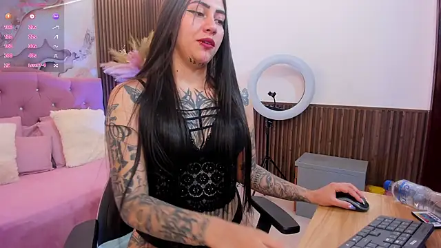 Kiara tay online show from 07.11.26