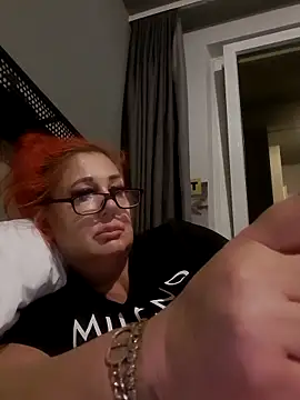AshleyGinger   online show from 06.02.26