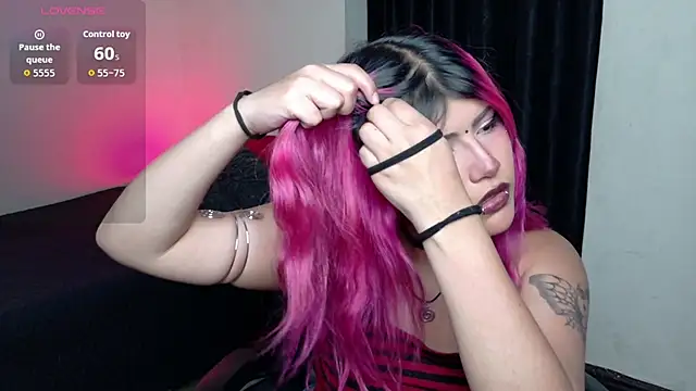 aurora winslow online show from 06.01.26