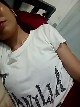 Snapshot of Suly-sweet chatting on 06.13.26 Suly-sweet online show from 06.13.26