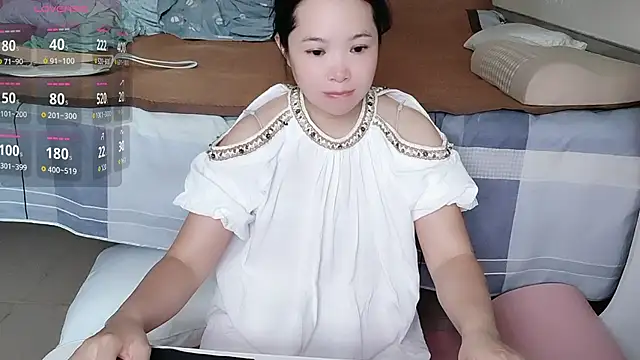 Snapshot of F-Yingying chatting on 05.29.26 F-Yingying online show from 05.29.26
