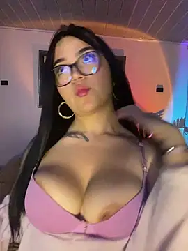 Lana Hands online show from 06.20.26