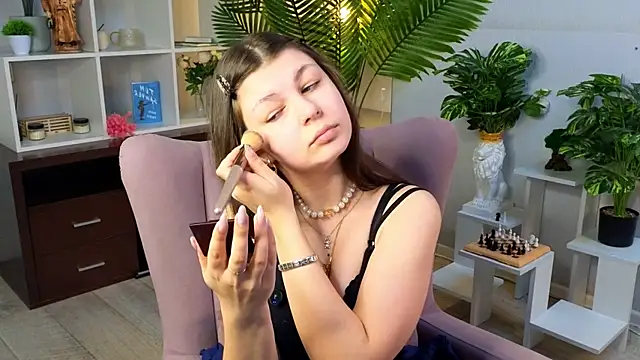 RomanaBackus online show from 05.19.26