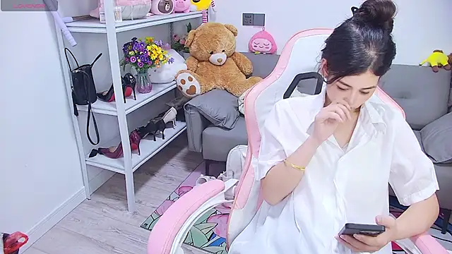 Snapshot of QinQin-888 chatting on 07.13.26 QinQin-888 online show from 07.13.26