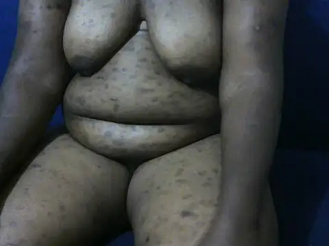 Snapshot of Sexypat3 chatting on 07.18.26 Sexypat3 online show from 07.18.26