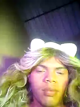 Snapshot of Thifanny_room chatting on 05.19.26 Thifanny room online show from 05.19.26