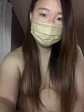 Snapshot of yuanae chatting on 06.23.26 yuanae online show from 06.23.26