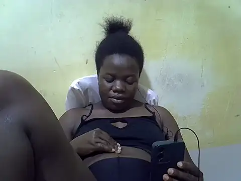 Ebony cuttiey online show from 06.16.26