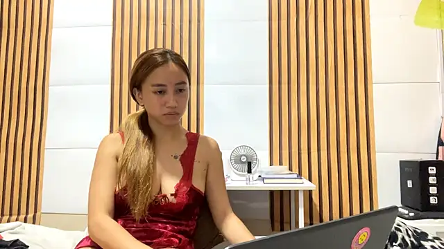 GiselleRina online show from 07.07.26