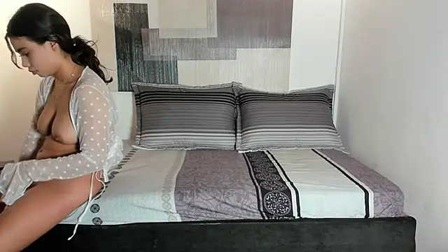 celesteythiago online show from 06.04.26