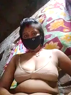 Snapshot of Rachnaaapkijaan78 chatting on 05.19.26 Rachnaaapkijaan78 online show from 05.19.26