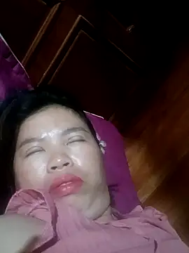 Snapshot of -Yeyi- chatting on 05.17.26 -Yeyi- online show from 05.17.26