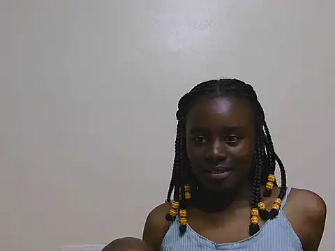 Snapshot of SassyTarrif chatting on 06.14.26 SassyTarrif online show from 06.14.26