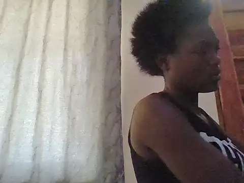 Snapshot of Belle_bubbles chatting on 05.16.26 Belle bubbles online show from 05.16.26