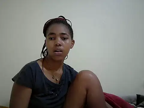 Snapshot of MidnightNala chatting on 06.26.26 MidnightNala online show from 06.26.26