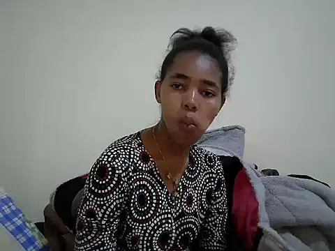 Snapshot of MidnightNala chatting on 07.03.26 MidnightNala online show from 07.03.26