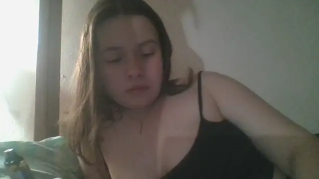 RiaLowelyt online show from 05.31.26