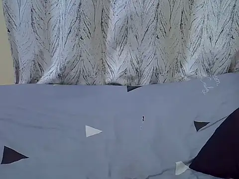 petite pretti online show from 06.03.26