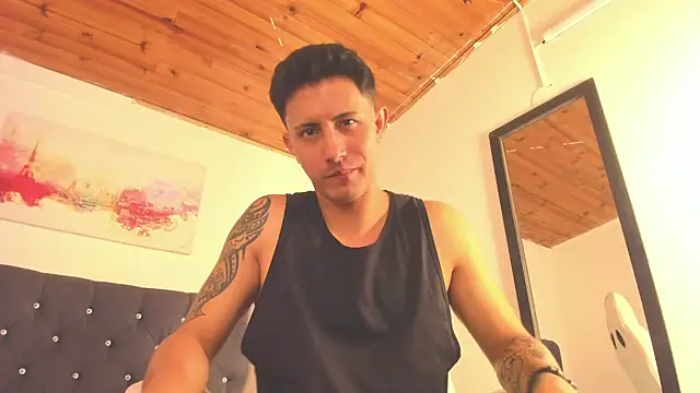 Snapshot of marcos_vieyra chatting on 05.30.26 marcos vieyra online show from 05.30.26