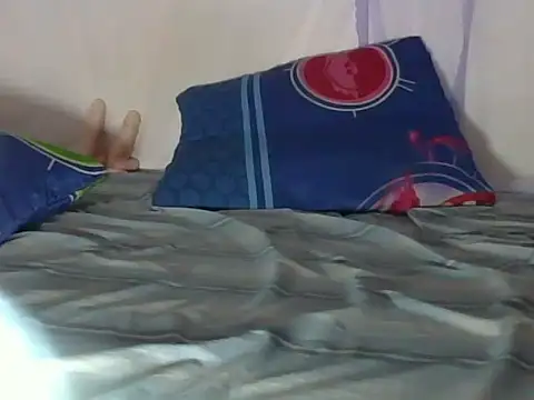Snapshot of Queen_Zuri chatting on 07.15.26 Queen Zuri online show from 07.15.26