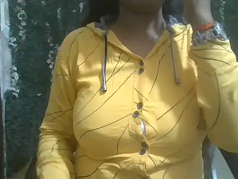 shallykaur online show from 06.02.26